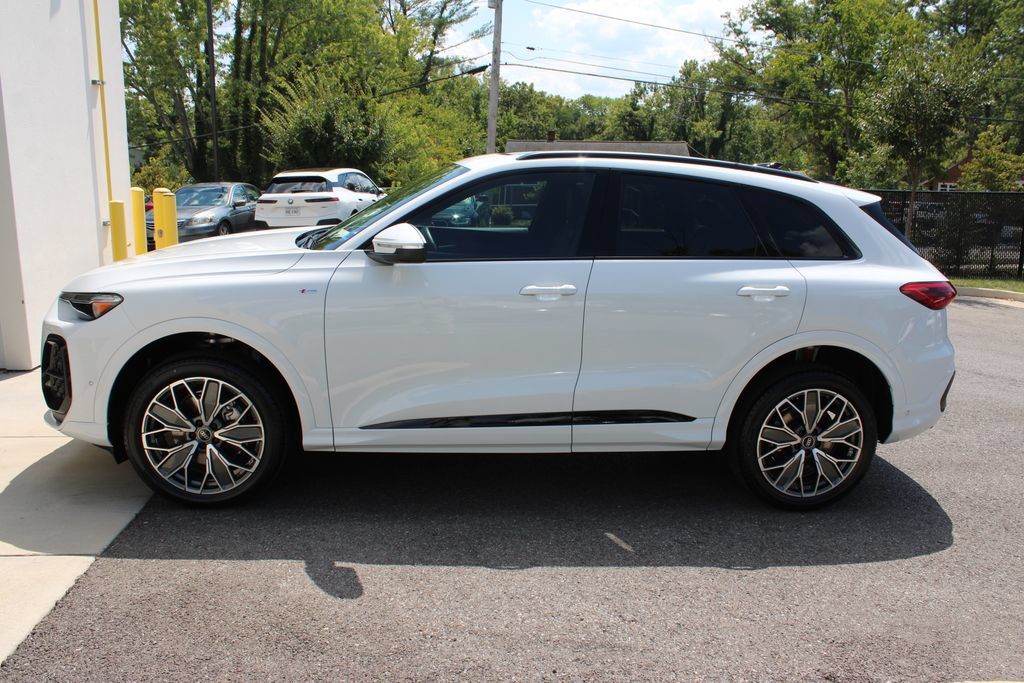 New 2026 Audi Q5 Premium Plus AWD/4WD image 10