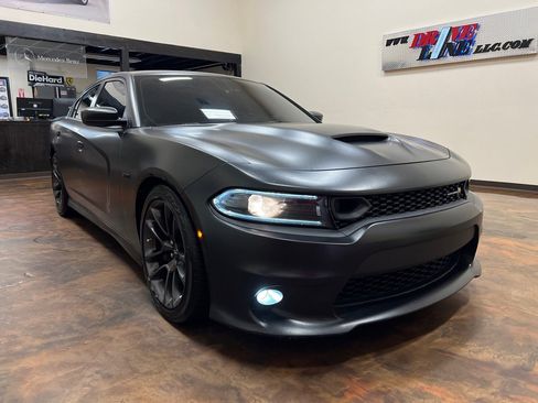 Used 2022 Dodge Charger Scat Pack w/ Plus Group image 3
