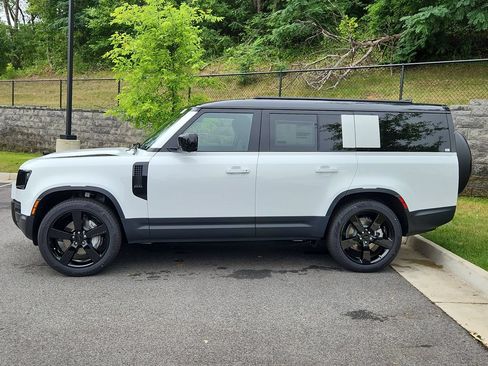 New 2026 Land Rover Defender 130 S AWD/4WD image 6