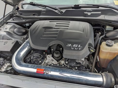 Used 2019 Dodge Challenger GT w/ Blacktop Package RWD image 10