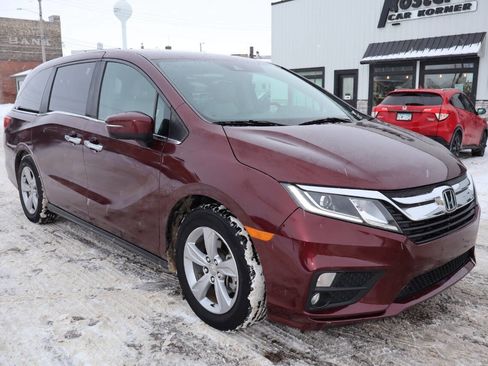 Used 2018 Honda Odyssey EX-L image 2