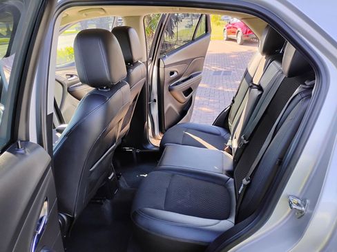 Used 2017 Buick Encore Preferred FWD image 8