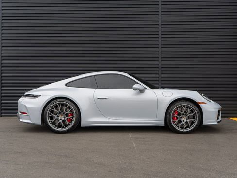 Used 2026 Porsche 911 Carrera 4S AWD/4WD image 6