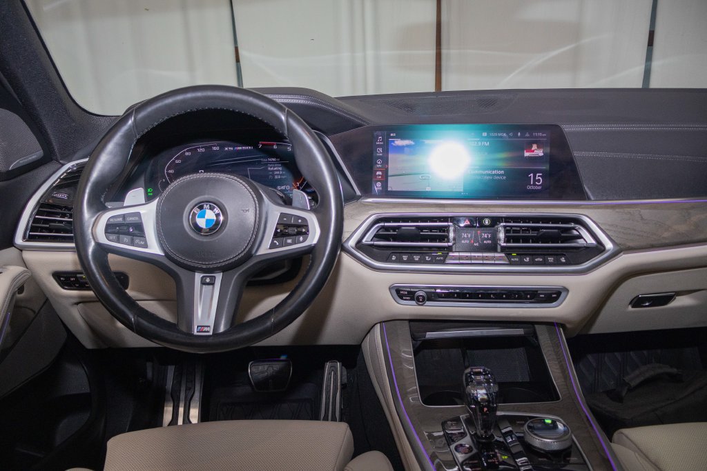 Used 2021 BMW X5 M50i w/ Executive Package AWD/4WD image 18