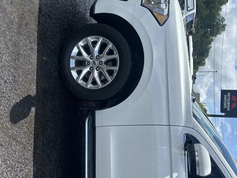 Used 2021 Ford Expedition XLT AWD/4WD image 10