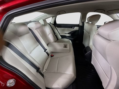 Used 2018 Honda Accord LX image 18