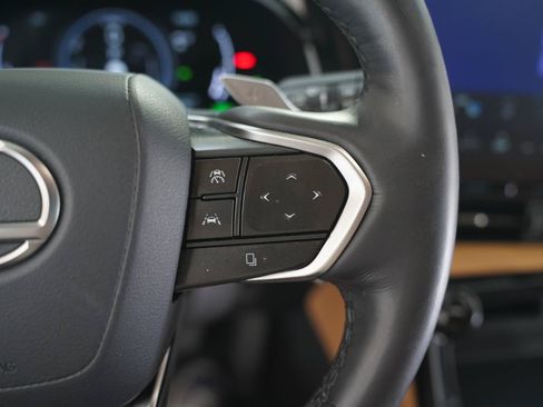 Used 2024 Lexus NX 350h AWD w/ Vision Package image 16