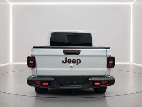Used 2024 Jeep Gladiator Mojave AWD/4WD image 4