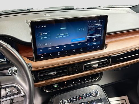 Used 2021 Lincoln Nautilus Reserve image 27