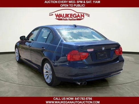 Used 2011 BMW 328i Sedan RWD image 5