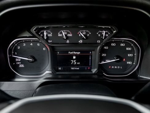 Used 2021 GMC Sierra 1500 SLE image 16