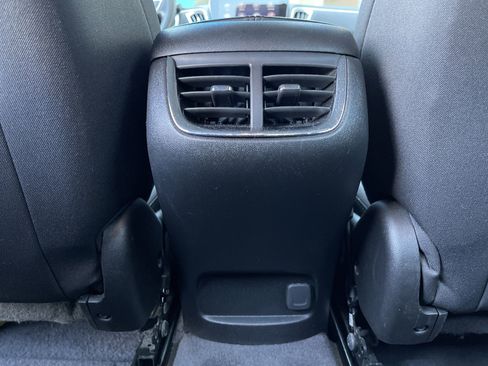 Used 2023 Chevrolet Malibu LT image 37