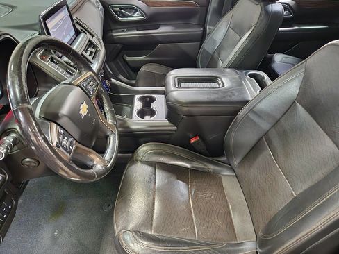 Used 2021 Chevrolet Tahoe High Country w/ Premium Package AWD/4WD image 31