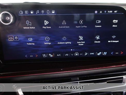 Used 2024 Chevrolet Traverse RS w/ LPO, Floor Liner Package AWD/4WD image 6