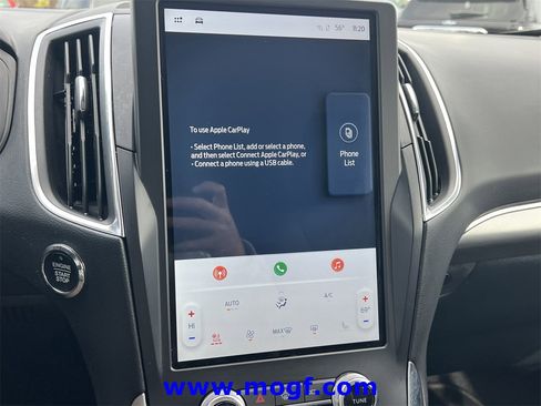 Certified 2024 Ford Edge Titanium image 7