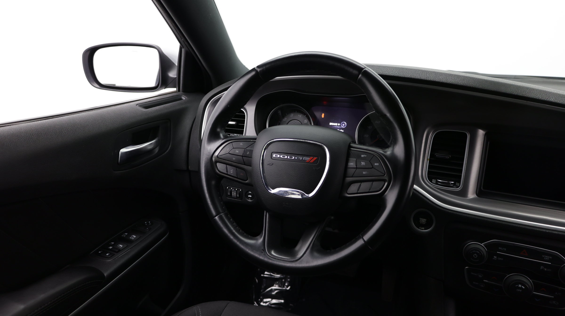 Used 2022 Dodge Charger SXT RWD image 30