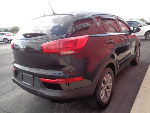 Used 2016 Kia Sportage LX image 5