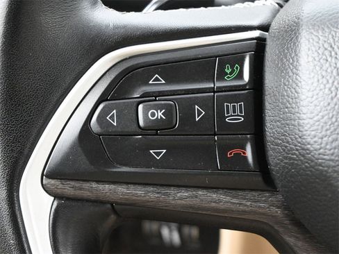 Used 2022 Jeep Grand Cherokee L Limited image 8