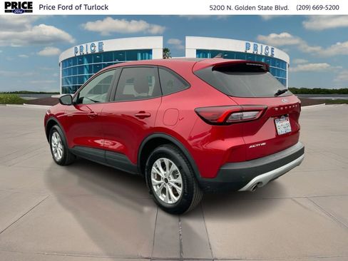 Used 2025 Ford Escape Active w/ Tech Pack #1 image 7