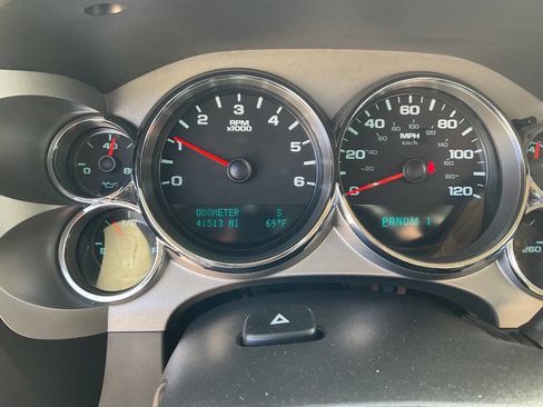 Used 2011 Chevrolet Silverado 3500 LT w/ Interior Plus Package image 22