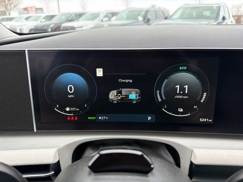 Certified 2025 Hyundai Tucson SEL image 8