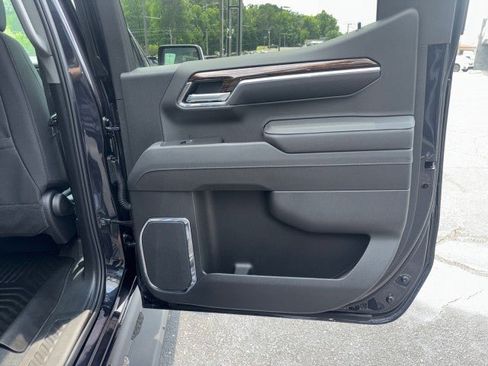 New 2025 GMC Sierra 1500 SLE w/ Preferred Package image 37