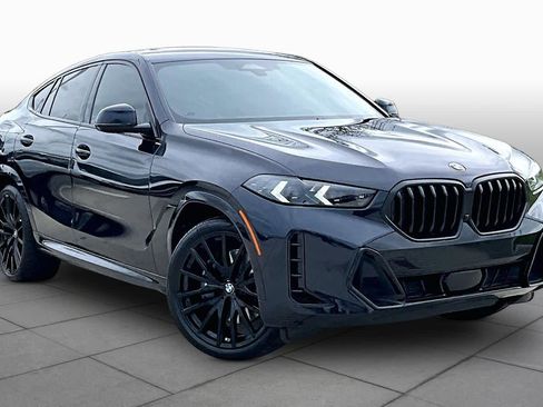 Used 2025 BMW X6 xDrive40i w/ Premium Package AWD/4WD image 2