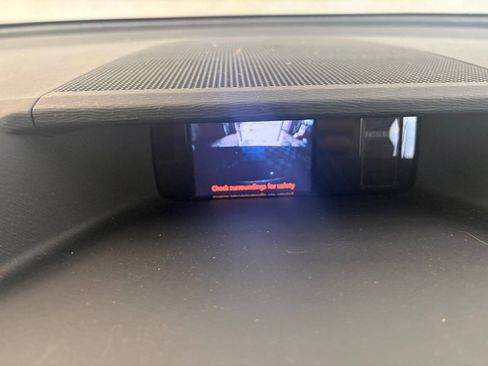 Used 2013 Toyota Sienna LE FWD image 14