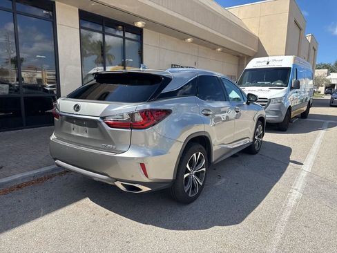Used 2018 Lexus RX 350 FWD w/ Premium Package image 9