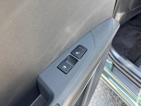 Certified 2025 Kia Niro EX w/ EX Cold Weather Package FWD image 23