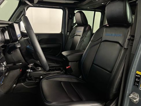 Used 2024 Jeep Wrangler Unlimited Rubicon 4xe image 22