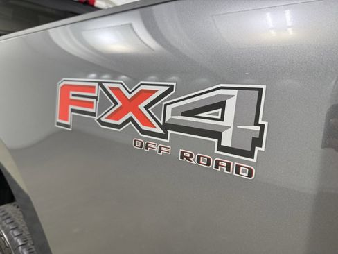 Used 2024 Ford F350 Platinum image 10