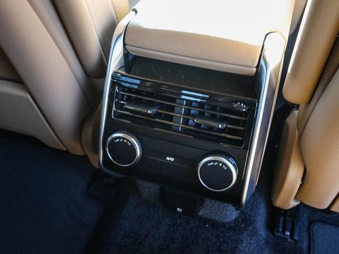 New 2026 Land Rover Range Rover SE image 22