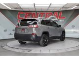 Used 2021 Jeep Cherokee Latitude Plus image 5