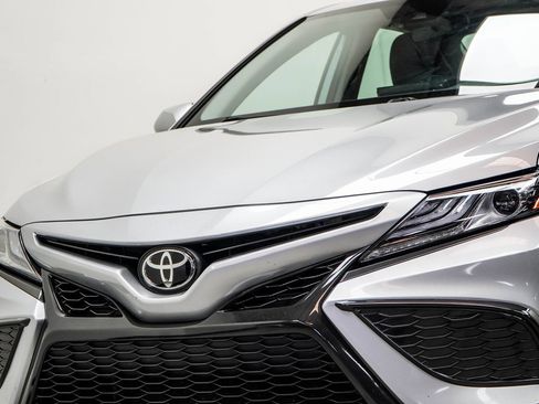 Used 2024 Toyota Camry XSE image 2