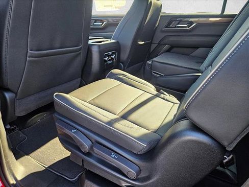 New 2026 GMC Yukon Elevation image 15