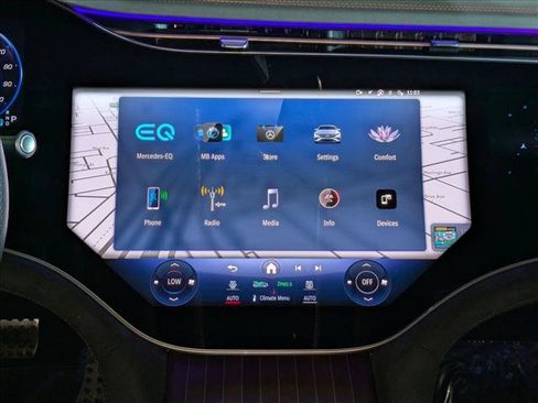 Certified 2022 Mercedes-Benz EQS 580 4MATIC Sedan image 18