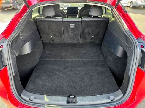 Used 2021 Tesla Model Y Long Range image 37