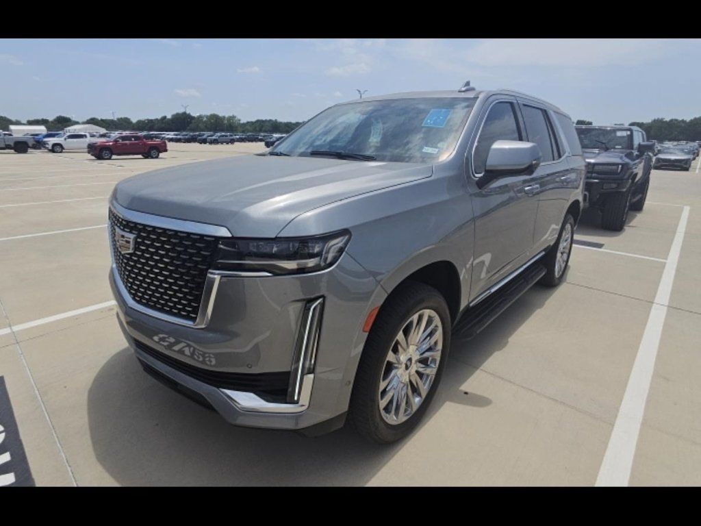 Used 2023 Cadillac Escalade Premium Luxury RWD image 3