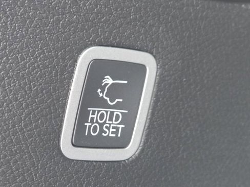 New 2025 Jeep Wagoneer Series III w/ Quick Order Package 25C Super image 25