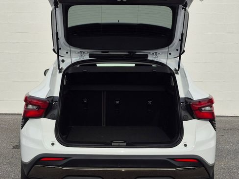 New 2026 Chevrolet Trax ACTIV w/ Driver Confidence Package FWD image 10