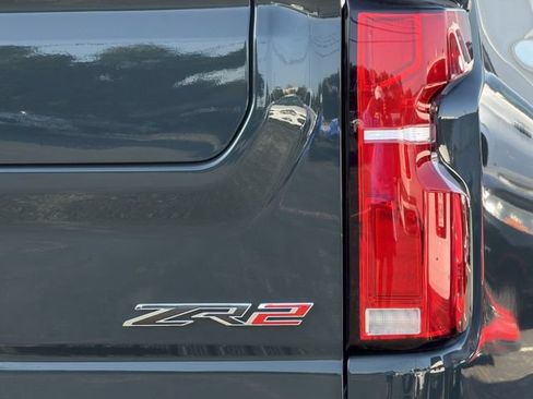 New 2026 Chevrolet Silverado 2500 ZR2 AWD/4WD image 10