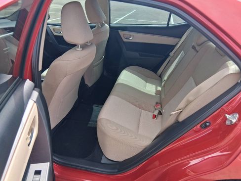 Used 2016 Toyota Corolla LE FWD image 13