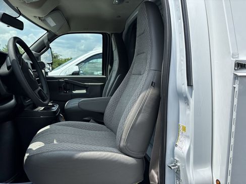 New 2025 Chevrolet Express 3500 w/ Power Convenience Package image 14