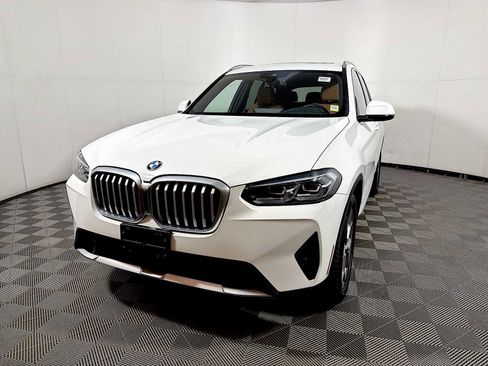 Used 2023 BMW X3 xDrive30i w/ Convenience Package w/ZPA AWD/4WD image 3