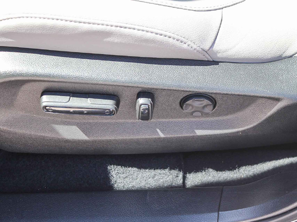 Used 2019 Honda CR-V Touring image 22