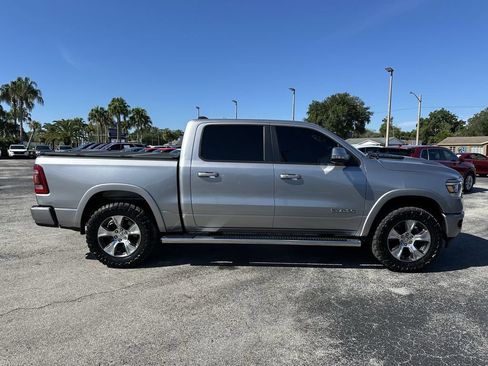 Used 2019 RAM 1500 Laramie AWD/4WD image 3