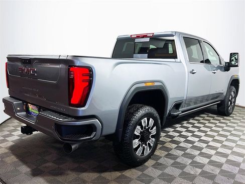 New 2026 GMC Sierra 3500 Denali w/ Denali Reserve Package image 8