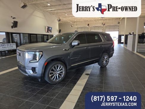 Used 2022 GMC Yukon Denali w/ Advanced Technology Package image 1