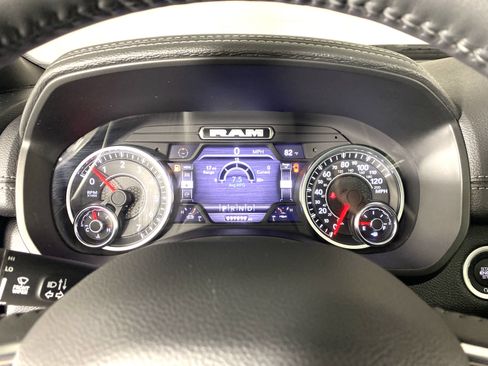 Used 2024 RAM 1500 Laramie AWD/4WD image 24